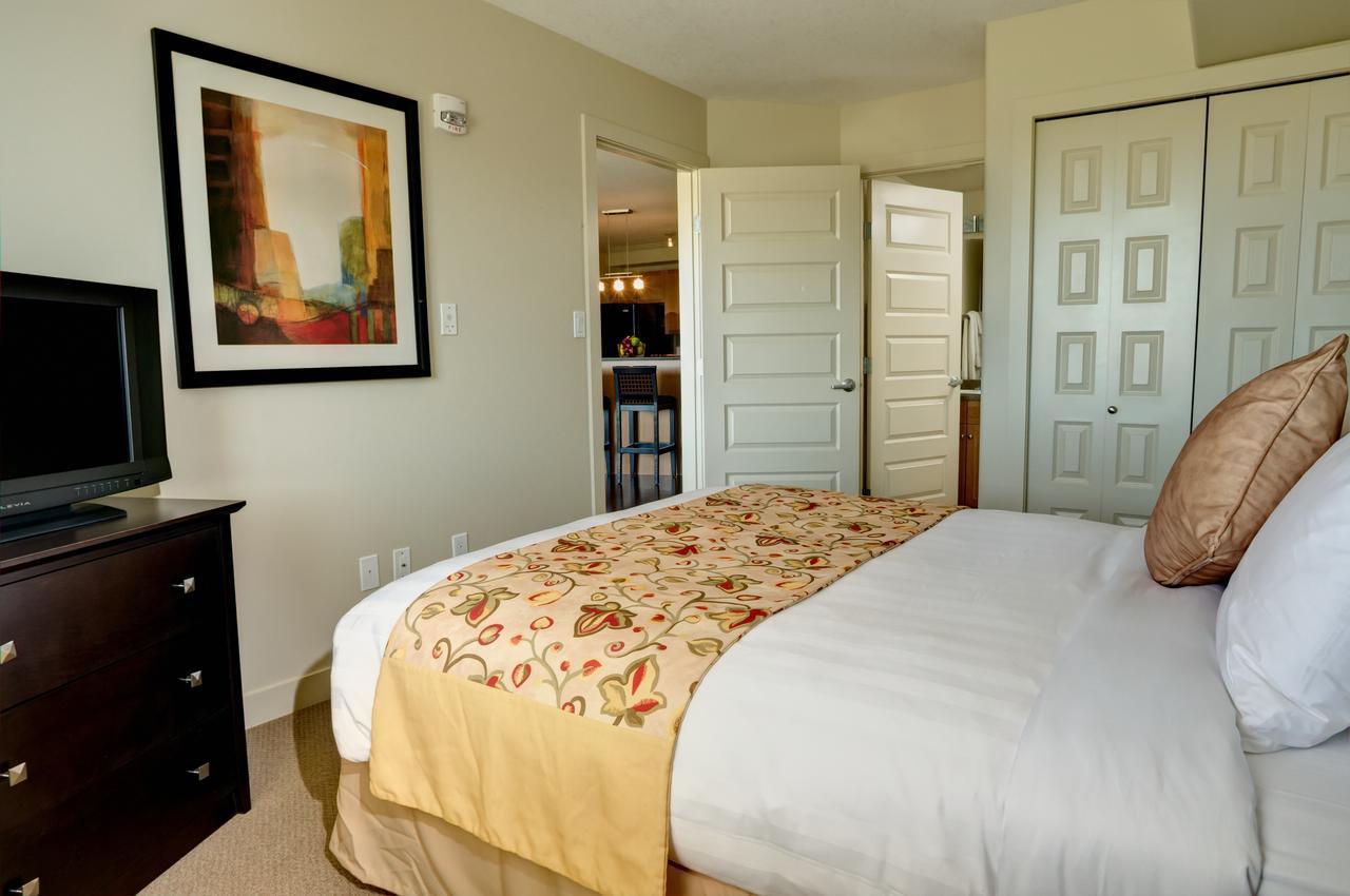 Clearwater Residence Hotel Timberlea Fort Mcmurray Oda fotoğraf