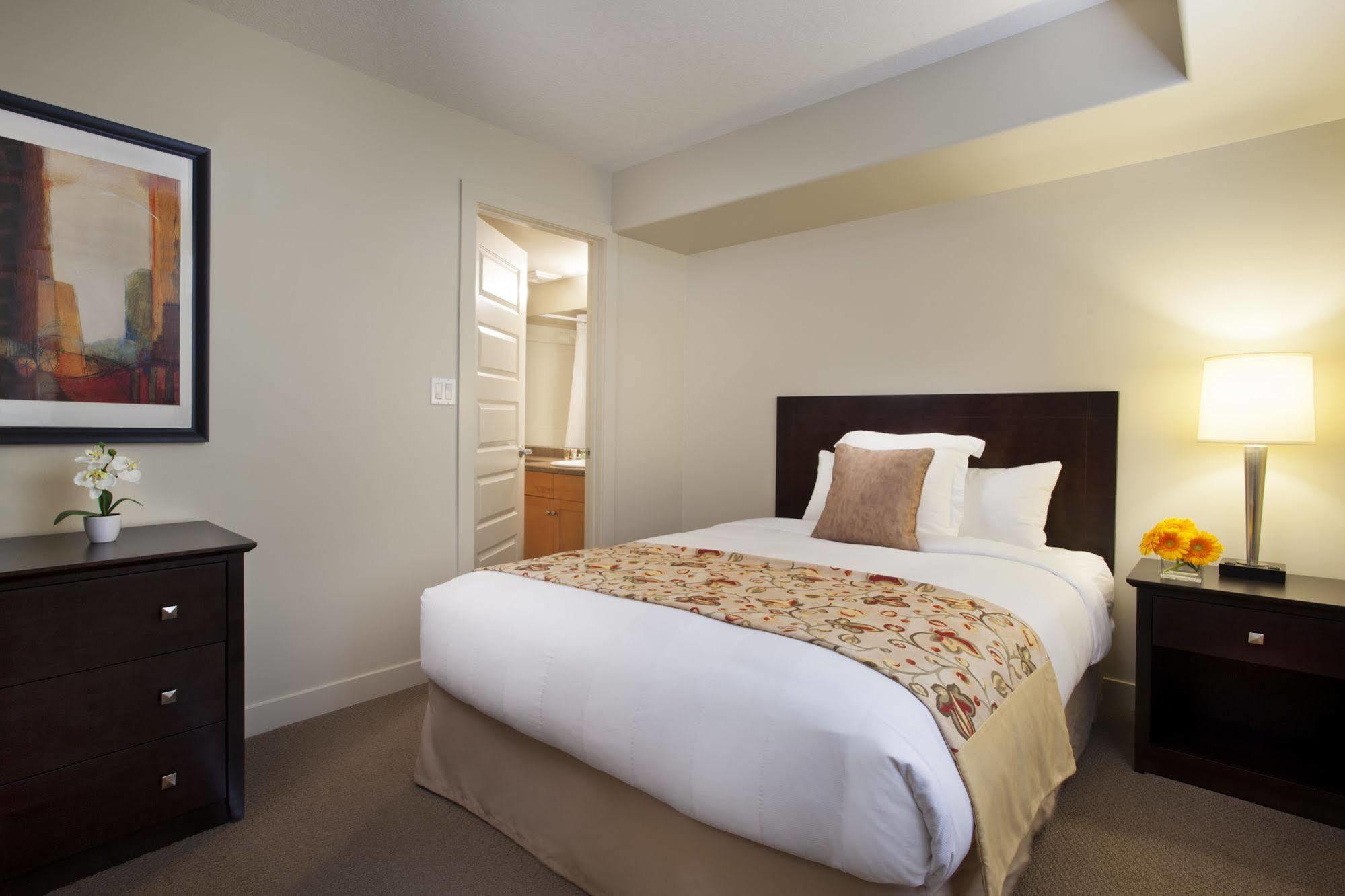 Clearwater Residence Hotel Timberlea Fort Mcmurray Dış mekan fotoğraf